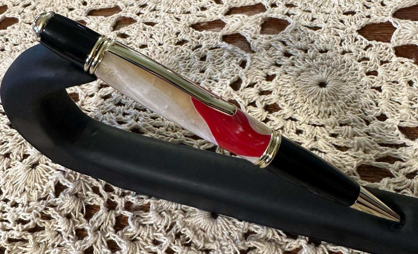 Gatsby Twist Pen, red and white acrylic, 24kt gold
