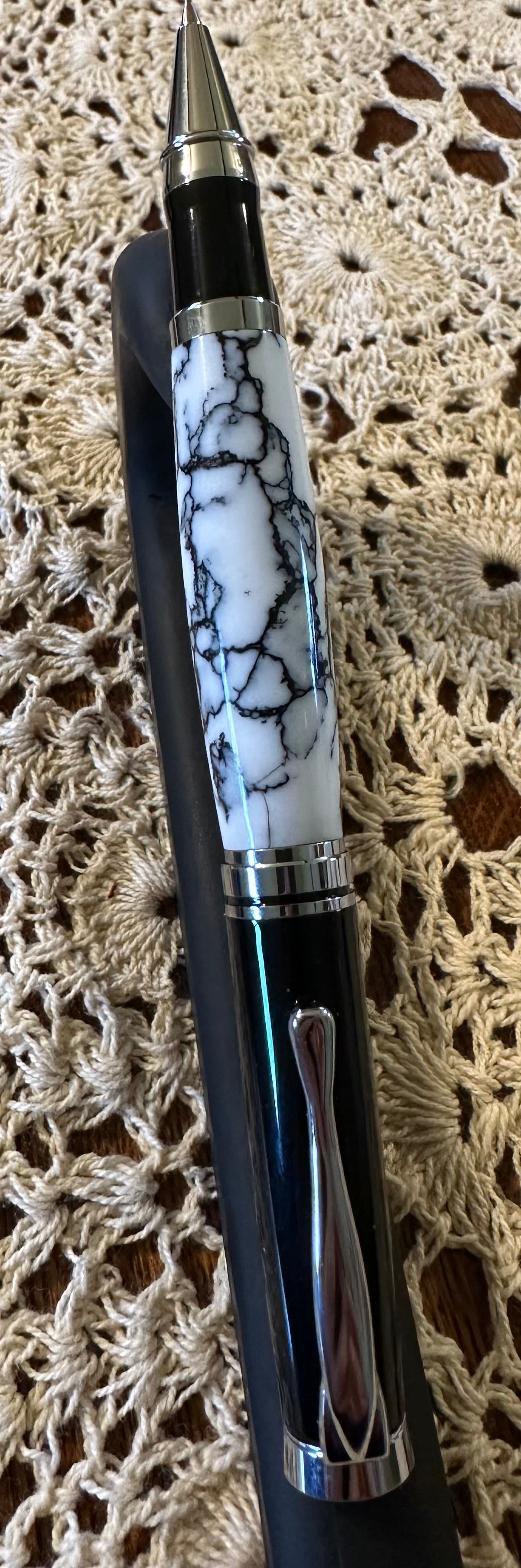 Oxford Capped Pen, TruStone white marble, in black and chrome