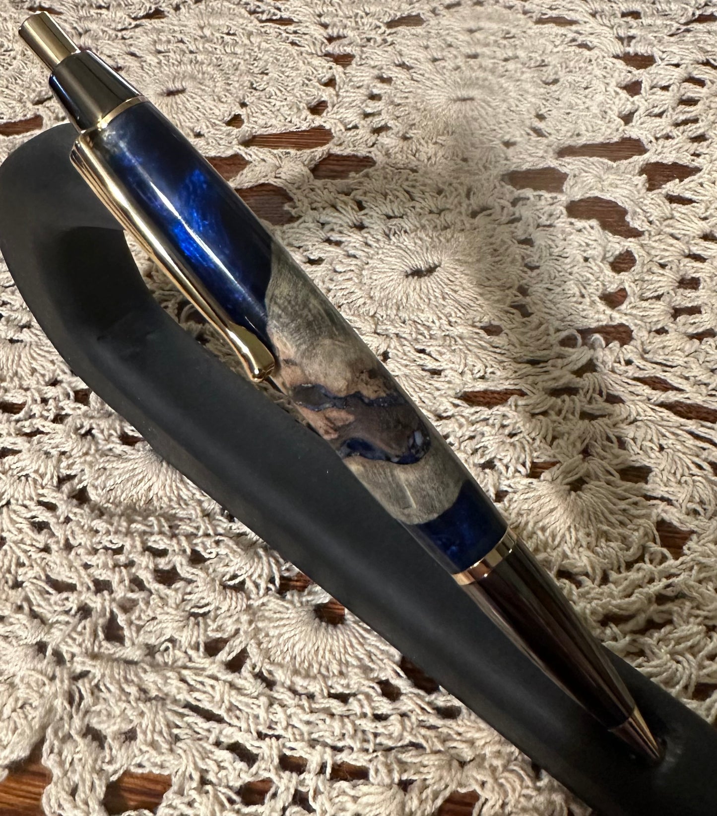 Devin Click Pen, deep blue acrylic and wood burl, in gun metal and gold