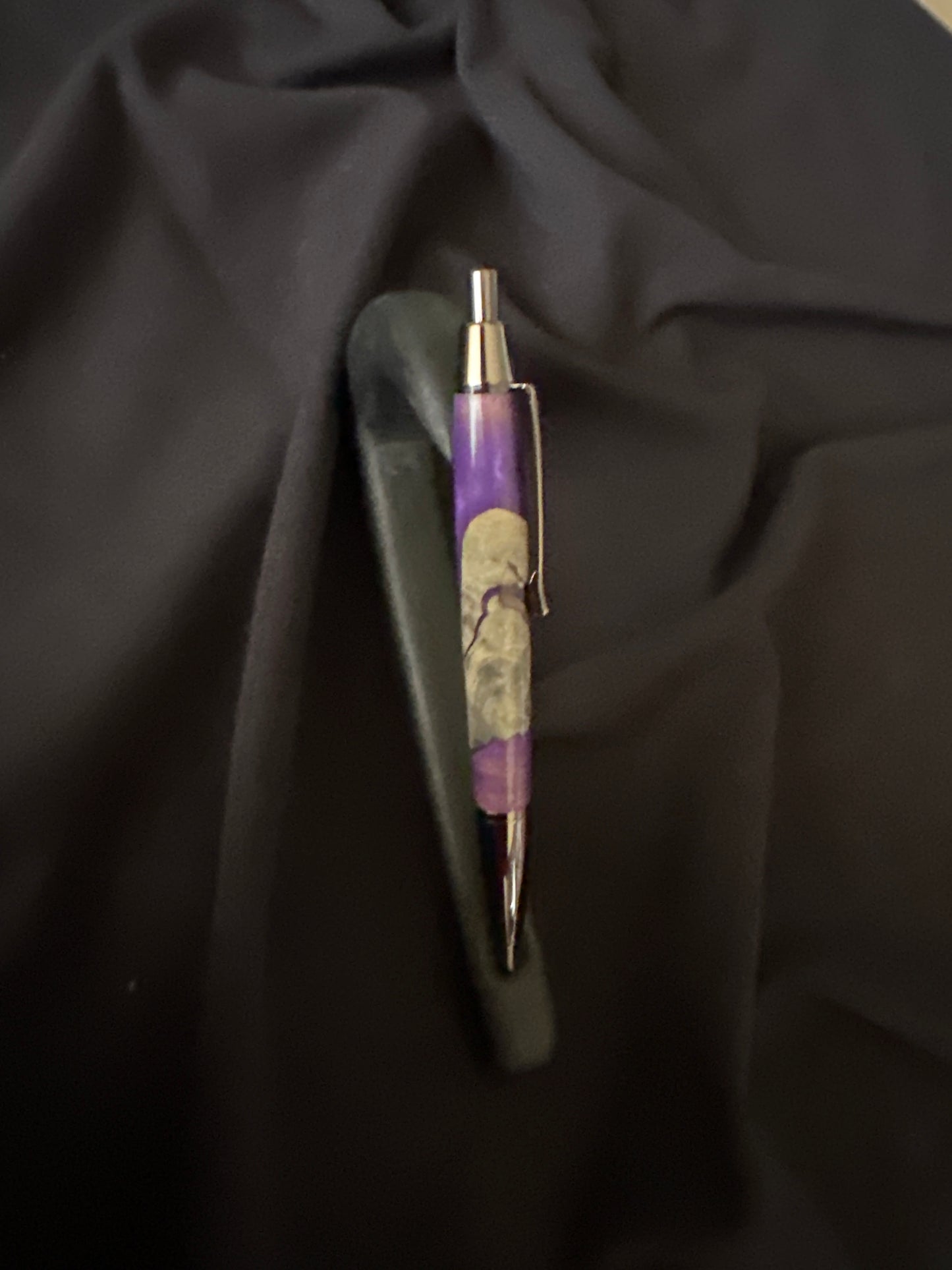 Devin Click Pen, purple burl, gun metal