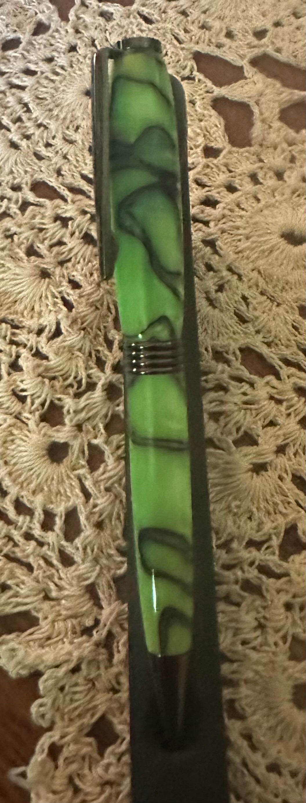 Trimline Twist Pen, green and black, gun metal