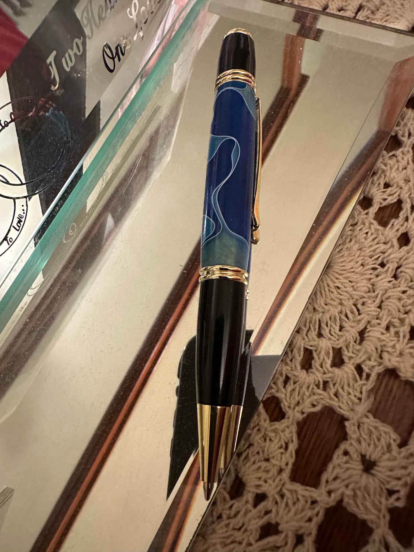 Gatsby Twist Pen, light and dark blue,  24kt gold